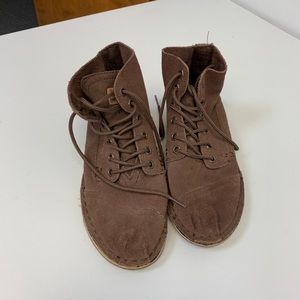 Toms Boots